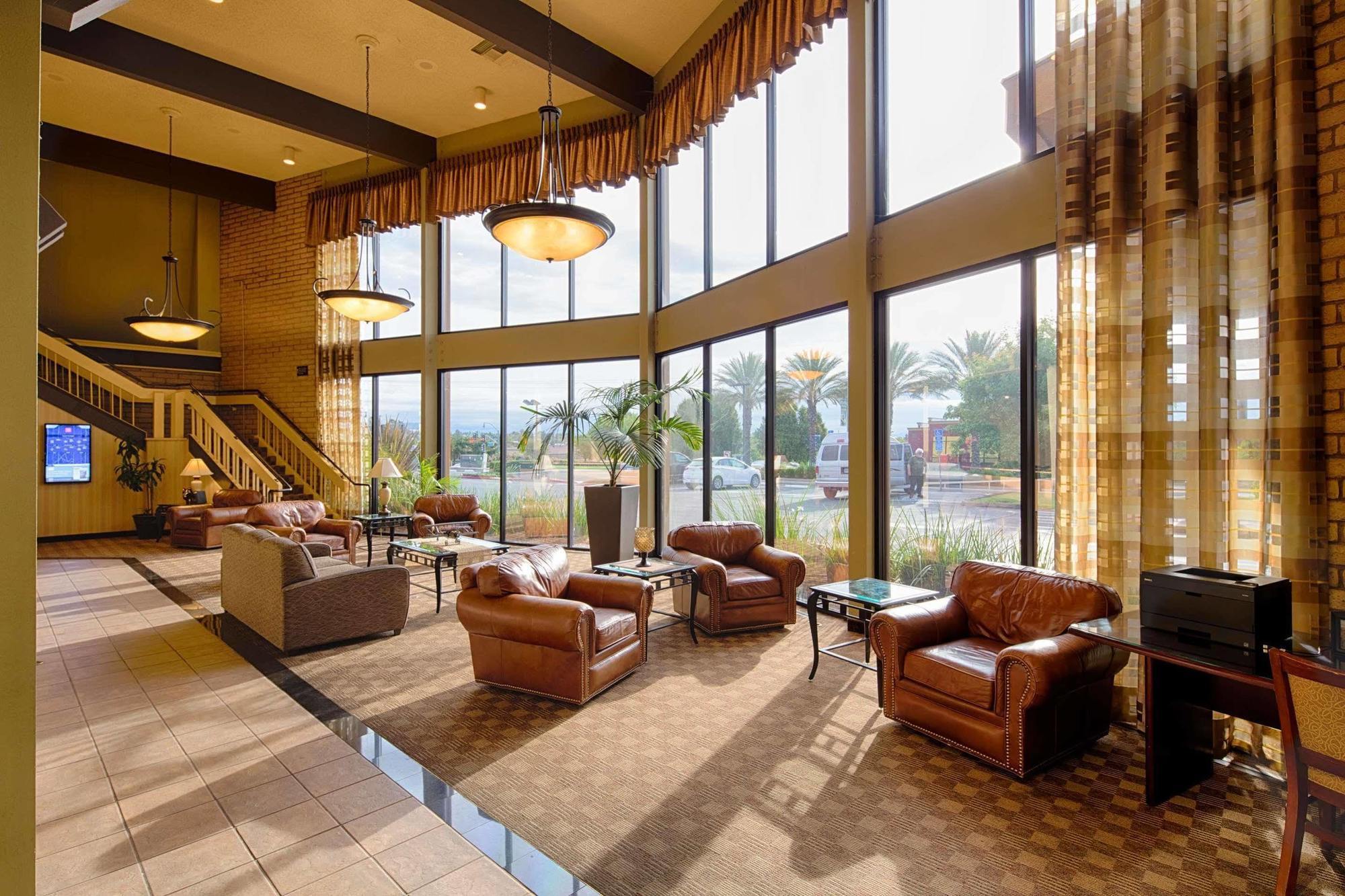 Red Lion Hotel Redding Ngoại thất bức ảnh
