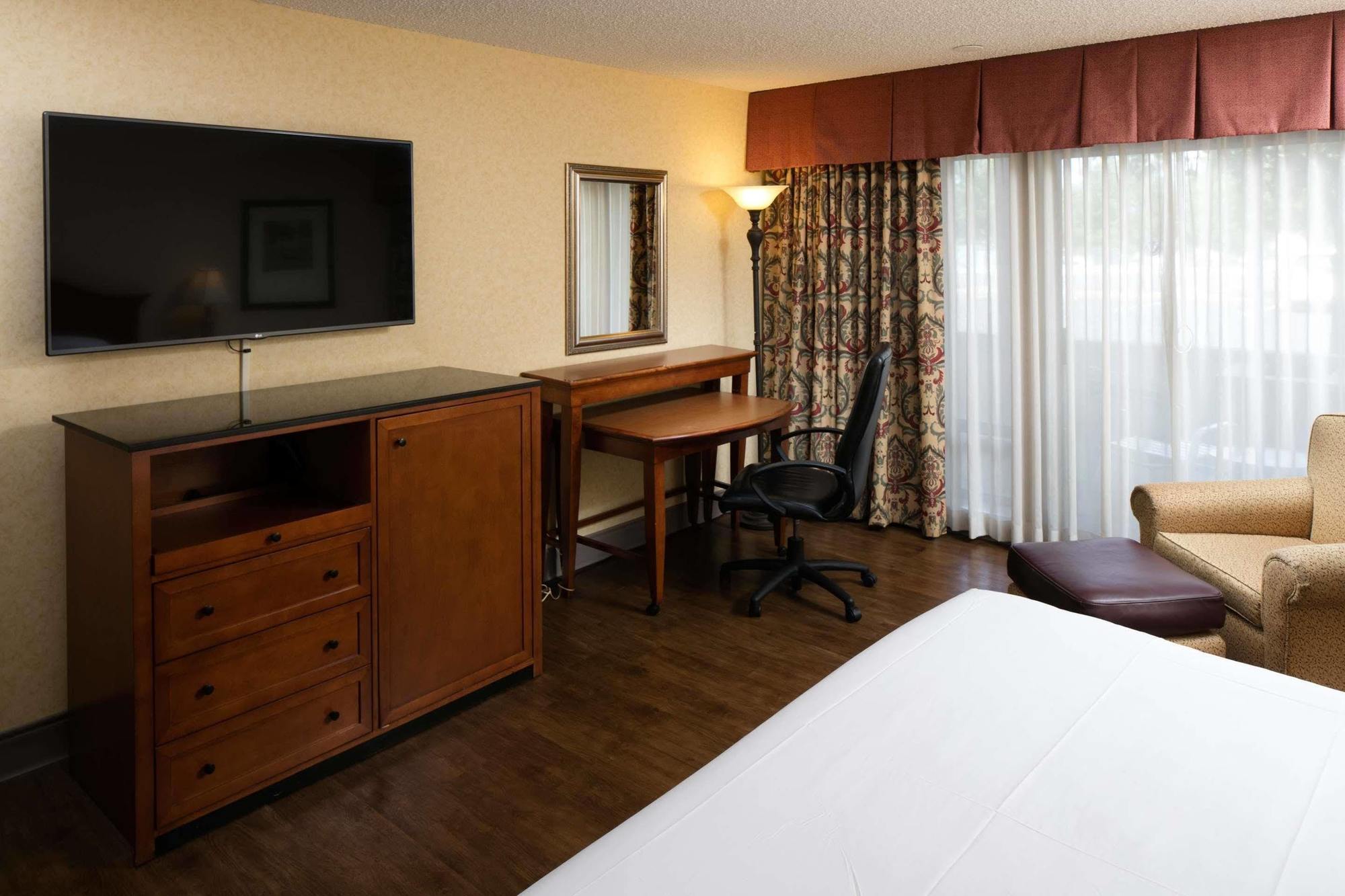 Red Lion Hotel Redding Ngoại thất bức ảnh