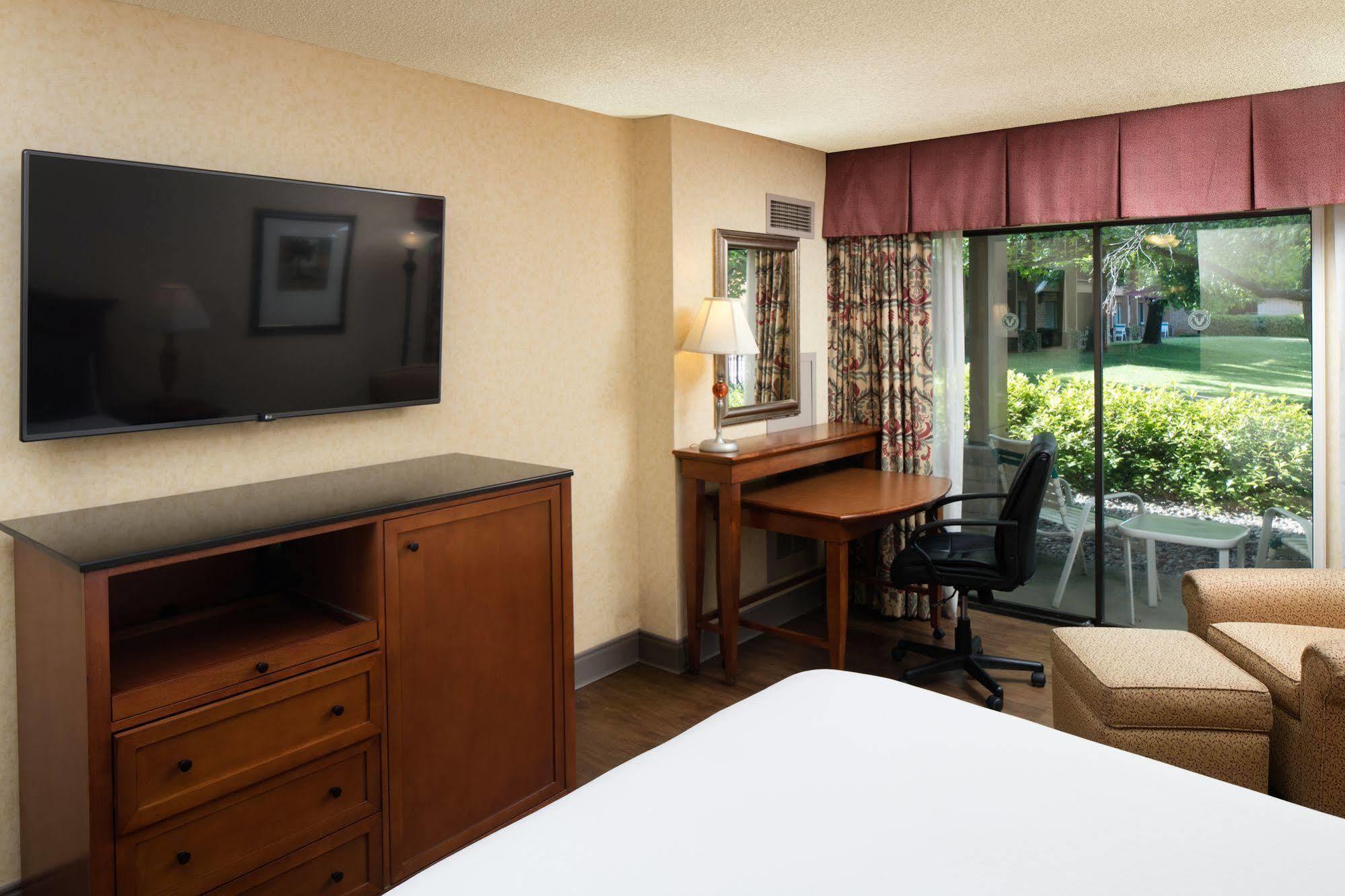 Red Lion Hotel Redding Ngoại thất bức ảnh